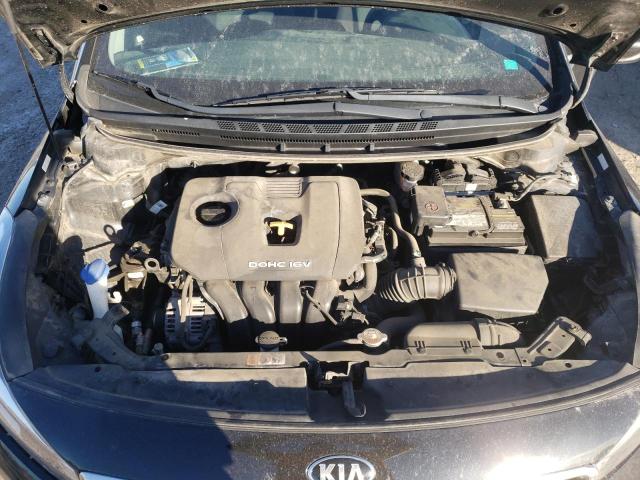Photo 11 from auction – 2017 KIA FORTE LX with VIN 3KPFK4A7XHE088114