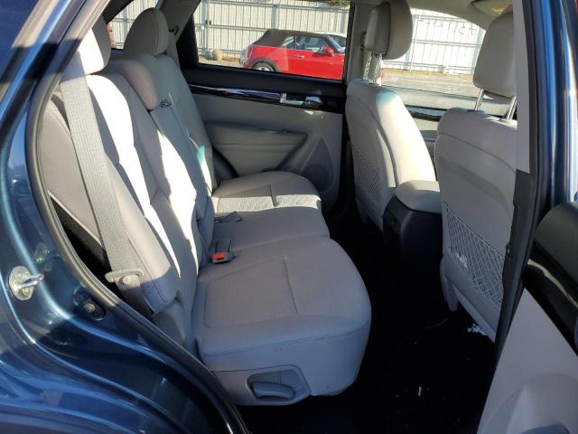 Photo 11 from auction – 2014 KIA SORENTO LX with VIN 5XYKTCA68EG544932