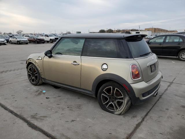 Photo 2 from auction – 2010 MINI COOPER S with VIN WMWMF7C50ATZ70153