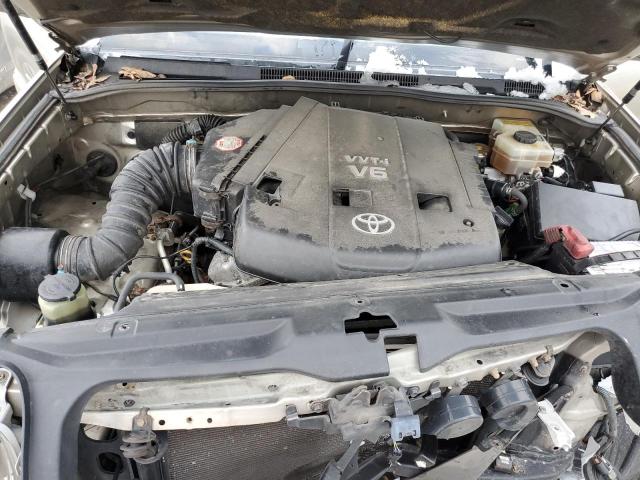 Photo 12 from auction – 2004 TOYOTA 4RUNNER SR with VIN JTEBU14R548024552