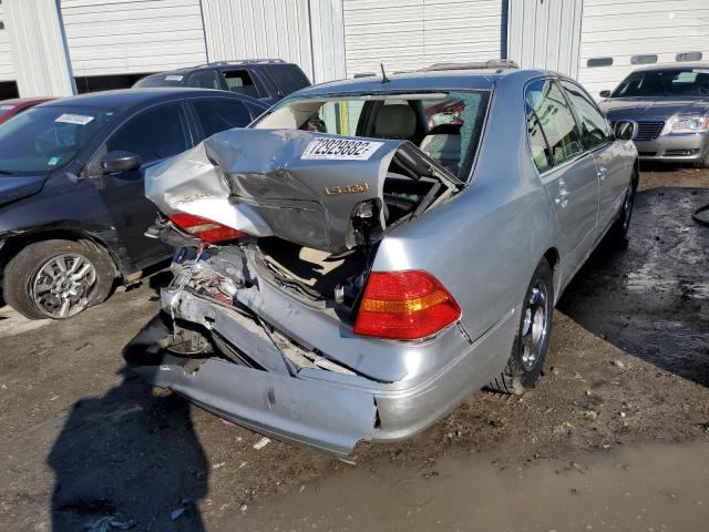 Photo 3 from auction – 2001 LEXUS LS 430 with VIN JTHBN30FX10030851