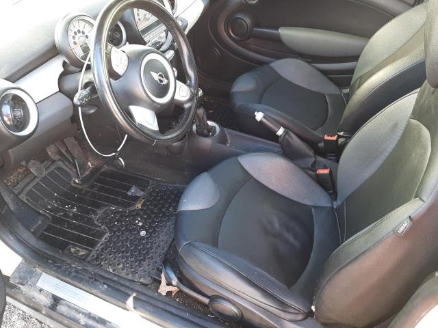 Photo 7 from auction – 2009 MINI COOPER with VIN WMWMF33589TU71671