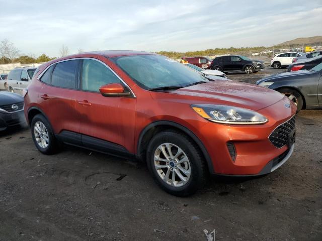 Photo 4 from auction – 2020 FORD ESCAPE SE with VIN 1FMCU9G68LUA44157