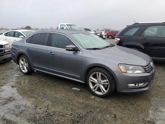 Photo 4 from auction – 2015 VOLKSWAGEN PASSAT SEL with VIN 1VWCV7A34FC106746