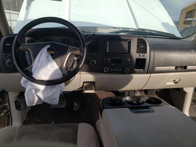 Photo 8 from auction – 2010 CHEVROLET SILVERADO with VIN 3GCRKSE38AG200413