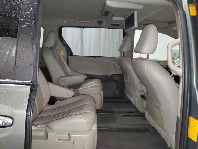 Photo 11 from auction – 2013 TOYOTA SIENNA XLE with VIN 5TDDK3DC5DS070839