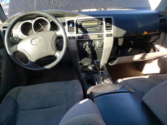 Photo 8 from auction – 2005 TOYOTA 4RUNNER SR with VIN JTEZU14R150051889