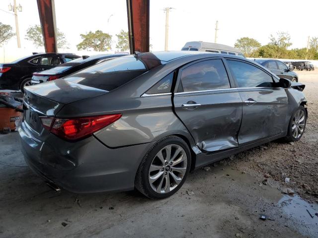 Photo 3 from auction – 2013 HYUNDAI SONATA SE with VIN 5NPEC4AC2DH772344