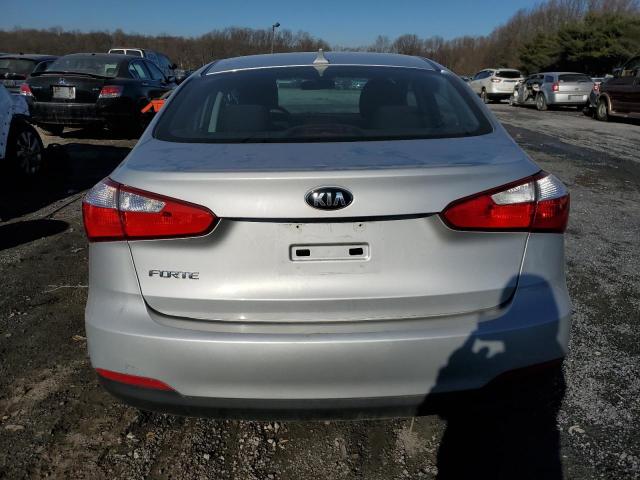 Photo 6 from auction – 2016 KIA FORTE LX with VIN KNAFK4A67G5456599