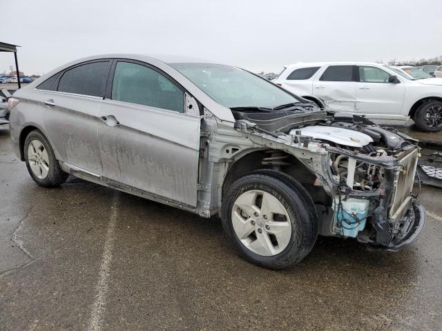 Photo 4 from auction – 2011 HYUNDAI SONATA HYB with VIN KMHEC4A45BA006536