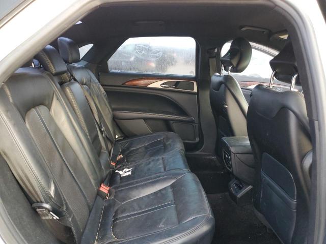 Photo 10 from auction – 2017 LINCOLN MKZ RESERV with VIN 3LN6L5E91HR637962