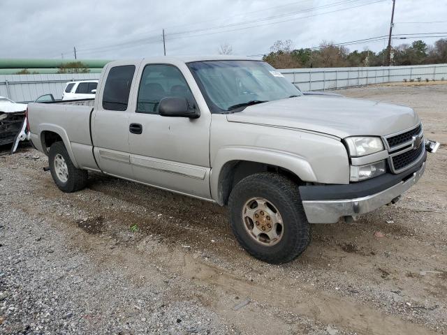 Photo 4 from auction – 2003 CHEVROLET SILVERADO4 with VIN 1GCEK19T23E118755