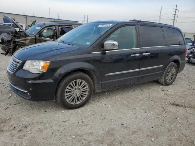 CHRYSLER TOWN & COU 2016 with VIN 2C4RC1CG0GR194204 - Photo from auction