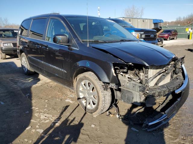Photo 4 from auction – 2016 CHRYSLER TOWN & COU with VIN 2C4RC1BG5GR297894