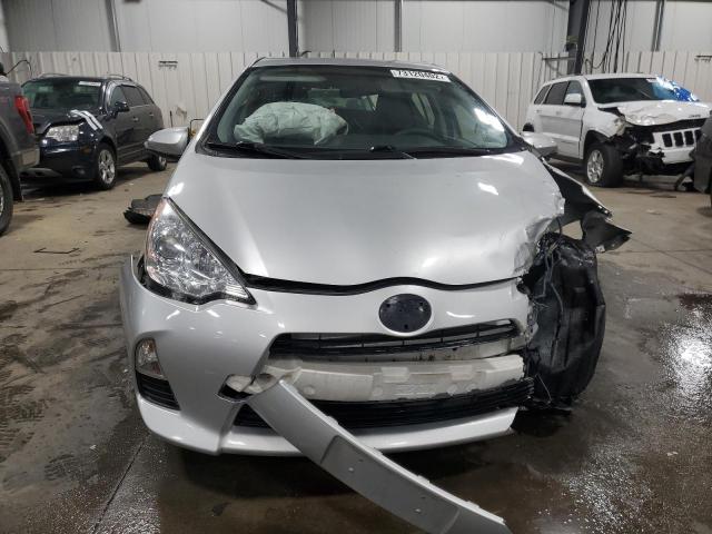 Photo 5 from auction – 2013 TOYOTA PRIUS C with VIN JTDKDTB36D1052268