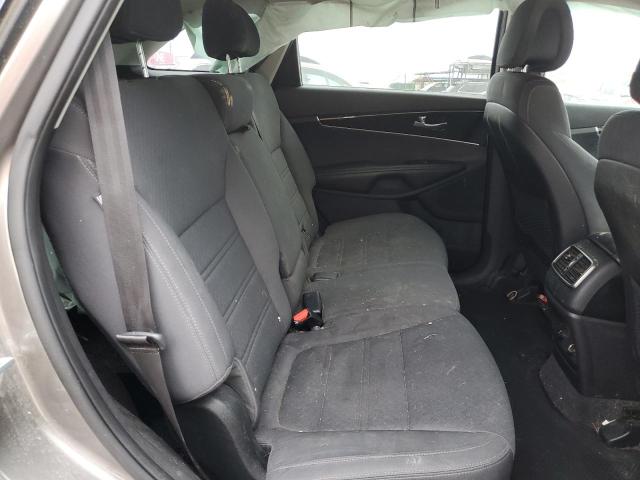 Photo 11 from auction – 2016 KIA SORENTO LX with VIN 5XYPGDA38GG001329