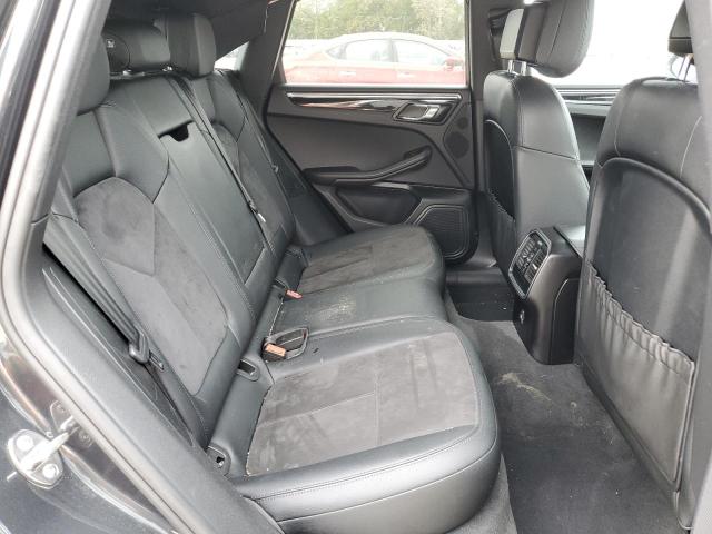 Photo 11 from auction – 2017 PORSCHE MACAN with VIN WP1AA2A58HLB01898