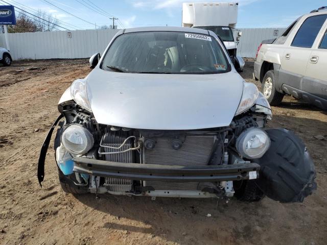 Photo 5 from auction – 2011 NISSAN JUKE S with VIN JN8AF5MV4BT023468