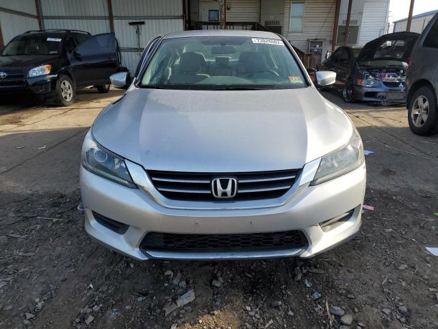 Photo 5 from auction – 2015 HONDA ACCORD LX with VIN 1HGCR2F33FA128642