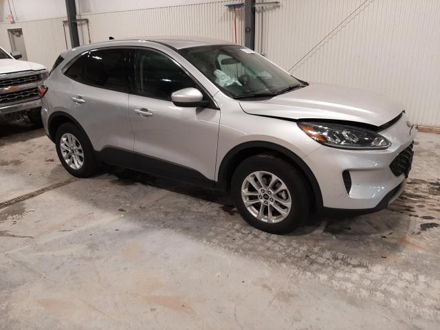 Photo 4 from auction – 2020 FORD ESCAPE SE with VIN 1FMCU9G61LUA33579