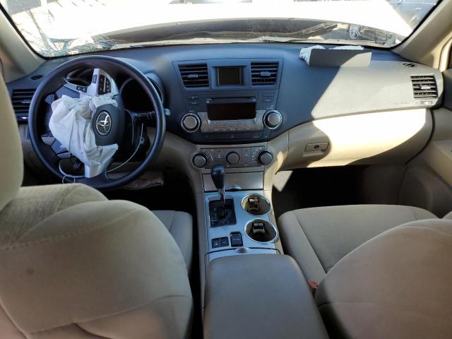Photo 8 from auction – 2012 TOYOTA HIGHLANDER with VIN 5TDBK3EH7CS101489