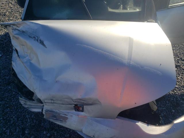 Photo 11 from auction – 2004 SATURN ION LEVEL with VIN 1G8AM12F64Z156197