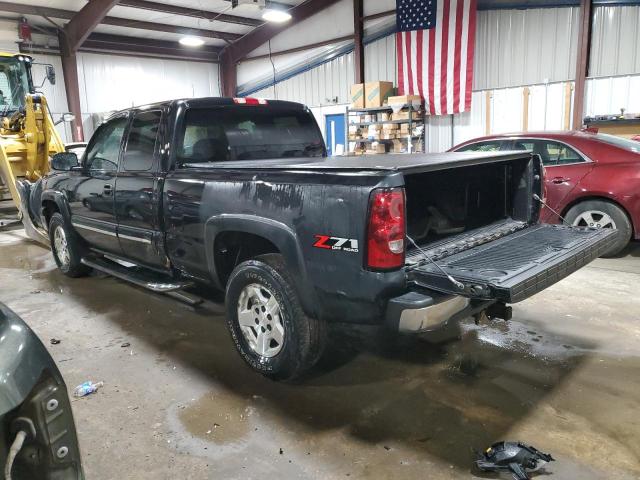 Photo 2 from auction – 2005 CHEVROLET SILVERADO with VIN 1GCEK19B75E121239