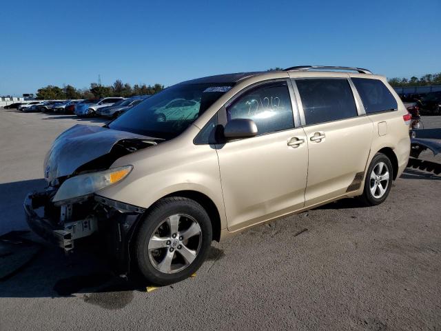 TOYOTA SIENNA LE 2011 with VIN 5TDKK3DCXBS026162 - Photo from auction