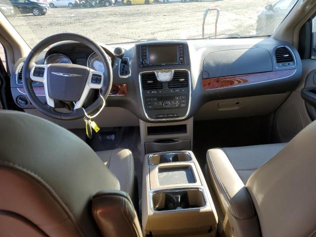 Photo 8 from auction – 2016 CHRYSLER TOWN & COU with VIN 2C4RC1BG5GR297894