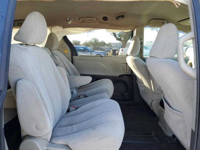 Photo 11 from auction – 2011 TOYOTA SIENNA LE with VIN 5TDKK3DCXBS026162
