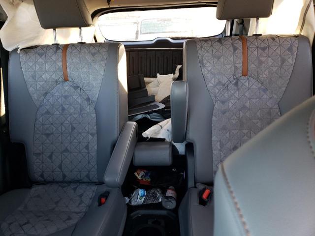 Photo 10 from auction – 2022 TOYOTA HIGHLANDER with VIN 5TDABRCH9NS545297