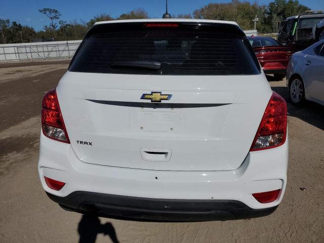 Photo 6 from auction – 2017 CHEVROLET TRAX LS with VIN KL7CJKSB1HB120553