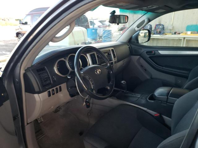 Photo 7 from auction – 2004 TOYOTA 4RUNNER SR with VIN JTEBU14R440052079