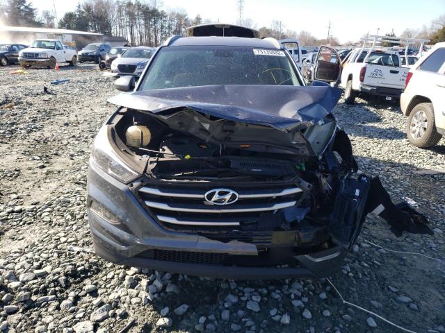 Photo 5 from auction – 2017 HYUNDAI TUCSON LIM with VIN KM8J33A45HU419797
