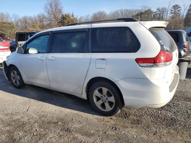 Photo 2 from auction – 2013 TOYOTA SIENNA LE with VIN 5TDKK3DC9DS388227