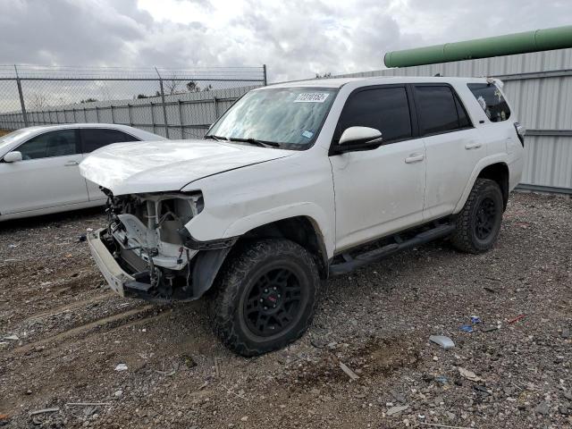 TOYOTA 4RUNNER SR 2020 with VIN JTEBU5JR6L5822828 - Photo from auction