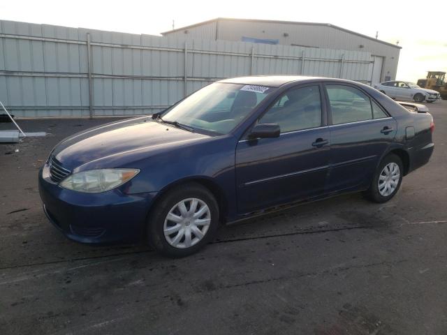 TOYOTA CAMRY LE 2005 with VIN 4T1BE32K75U040100 - Photo from auction