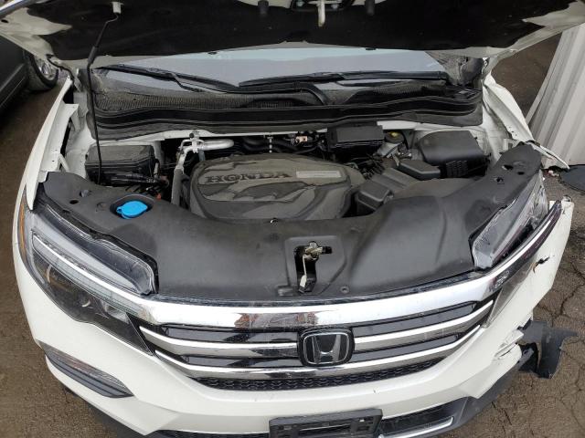 Photo 11 from auction – 2018 HONDA PILOT TOUR with VIN 5FNYF6H90JB018038