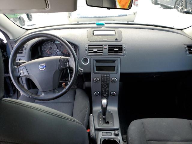 Photo 8 from auction – 2011 VOLVO C30 T5 with VIN YV1672MK6B2240278