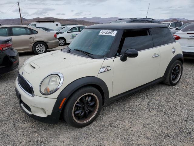 MINI COOPER S 2010 with VIN WMWMF7C5XATZ34440 - Photo from auction