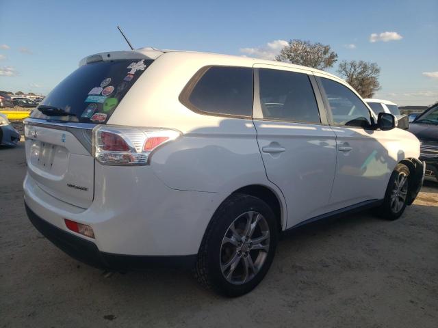 Photo 3 from auction – 2014 MITSUBISHI OUTLANDER with VIN JA4AD3A33EZ009341