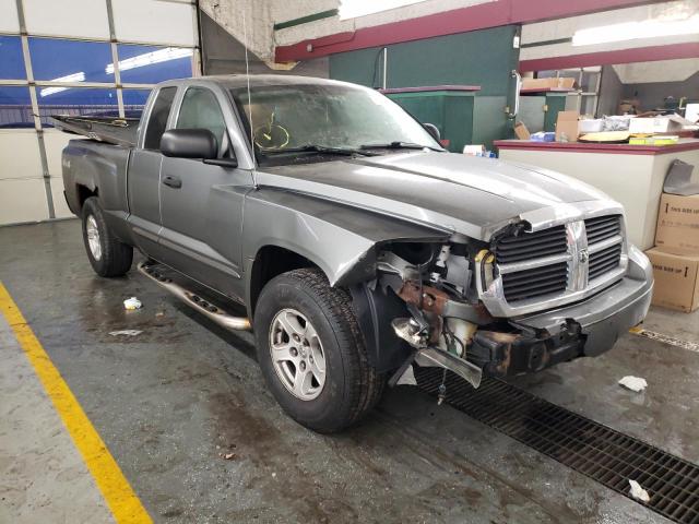 Photo 4 from auction – 2005 DODGE DAKOTA SLT with VIN 1D7HW42N35S200146