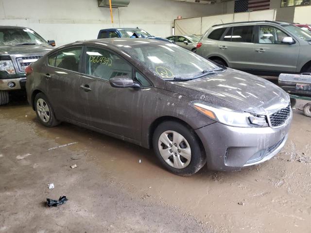 Photo 4 from auction – 2017 KIA FORTE LX with VIN 3KPFK4A73HE088195