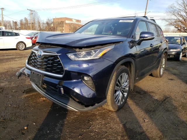 TOYOTA HIGHLANDER 2021 with VIN 5TDEBRCH0MS026624 - Photo from auction