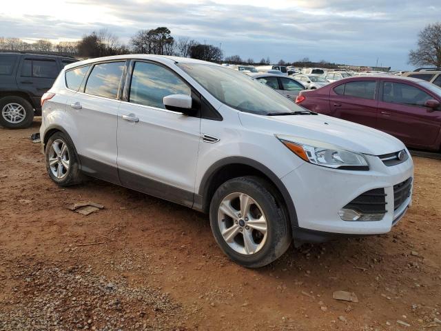 Photo 4 from auction – 2016 FORD ESCAPE SE with VIN 1FMCU0GX4GUA55554