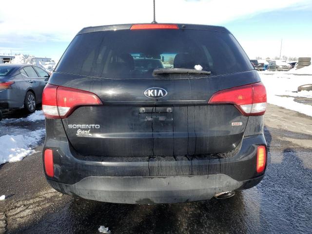 Photo 6 from auction – 2015 KIA SORENTO LX with VIN 5XYKTCA69FG614665