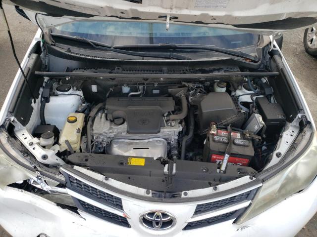 Photo 12 from auction – 2013 TOYOTA RAV4 LE with VIN JTMZFREV2D5001318
