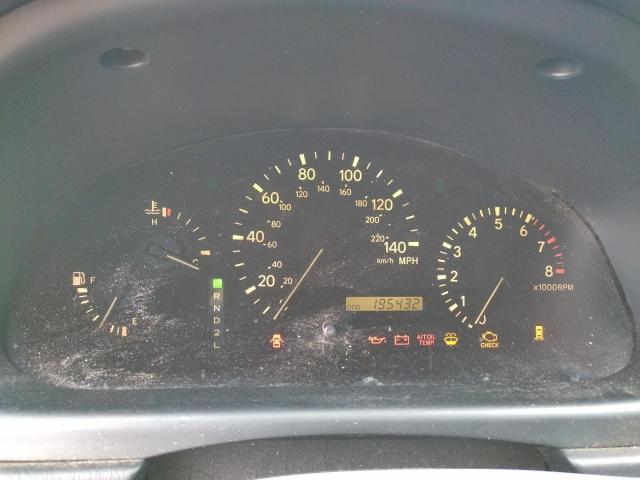 Photo 9 from auction – 2002 LEXUS RX 300 with VIN JTJHF10U320267904