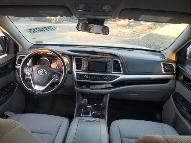 Photo 8 from auction – 2018 TOYOTA HIGHLANDER with VIN 5TDBZRFH7JS883254