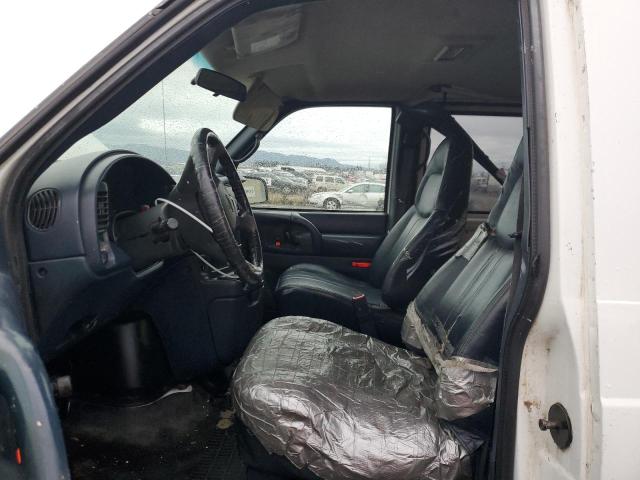 Photo 7 from auction – 2003 CHEVROLET ASTRO with VIN 1GCDM19X03B127822
